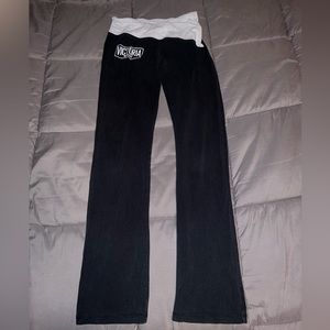 VS Sport Black Yoga Pants